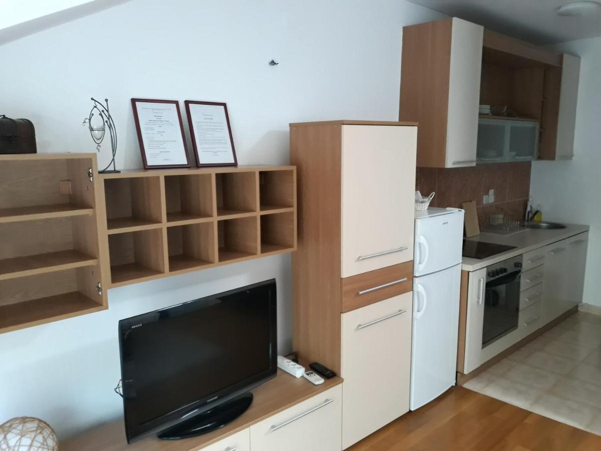 Апартаменты Apartman Romansa Врнячка-Баня Экстерьер фото